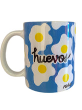 Cargar imagen en el visor de la galería, TAZA HUEVOS
